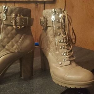 G by Guess size 9 tan brown heeled boots